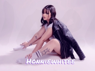Honniewhitee