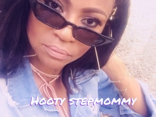 Hooty_stepmommy